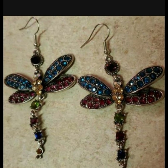 New dragonfly dangling earrings. Black available. Approximately 2.5" - Picture 2 of 3